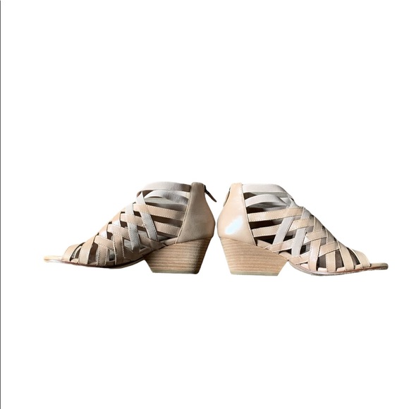 Eileen Fisher Heeled Strappy Sandals with Zipper - Picture 3 of 5